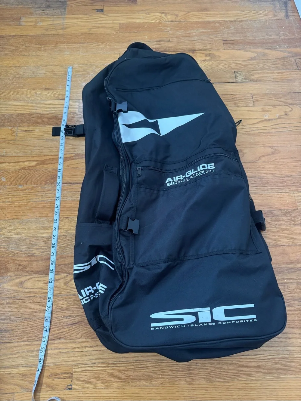 SIC Air-Glide Black Travel Backpack - Sandwich Islands Composites